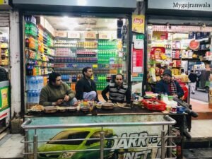 Babu Meer Pan Shop Model Town Gujranwala