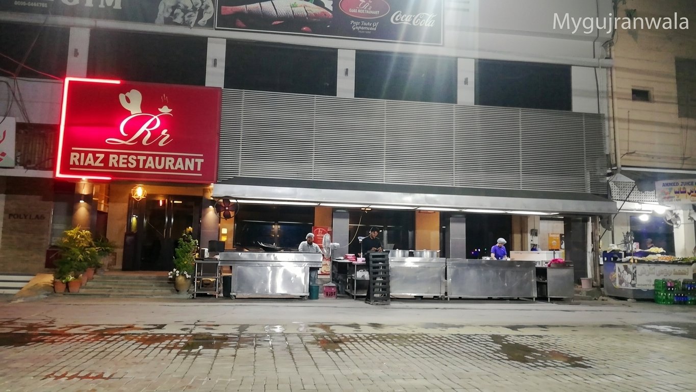 Riaz Restaurant Model Town Gujranwala